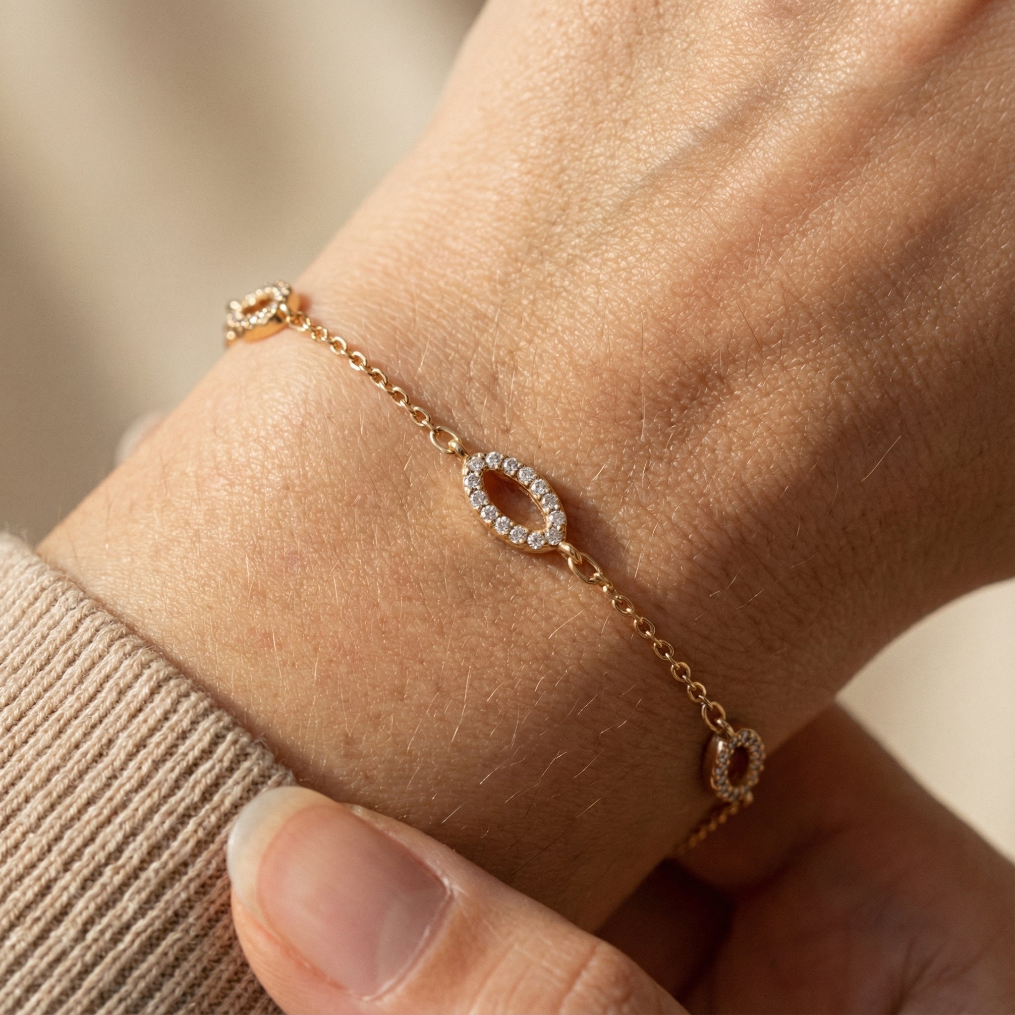 Triple Oval Pavé Link