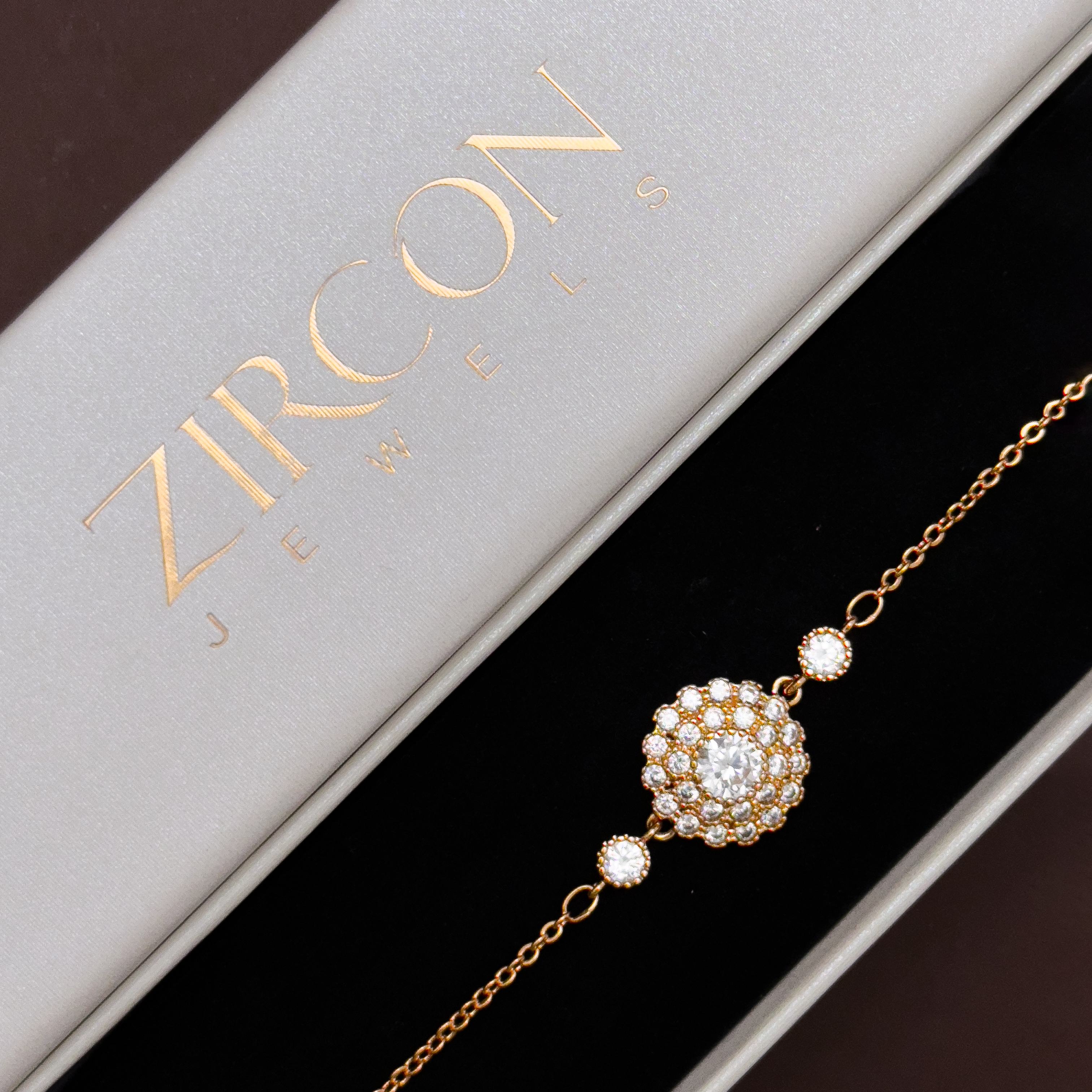 Regal Bloom Halo Pavé