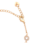 18k Gold bracelet with a clasp on a white background